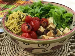 Bowl proteico de frango com batata-doce Bowl proteico de frango com batata-doce