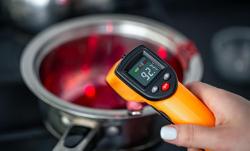Teste de precisão térmica entre airfryer digital e analógica Teste de precisão térmica entre airfryer digital e analógica