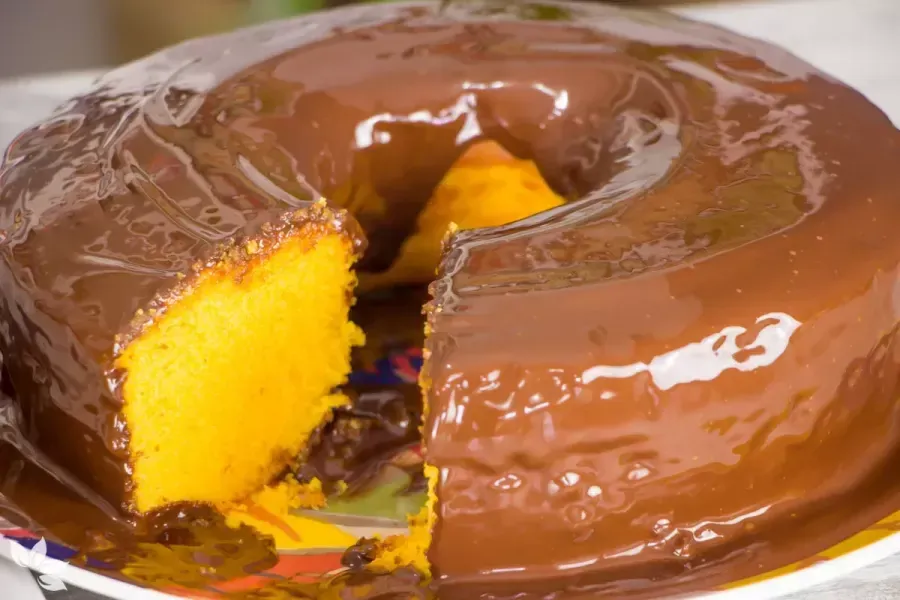 Bolo de Cenoura no Liquidificador | Cobertura Perfeita