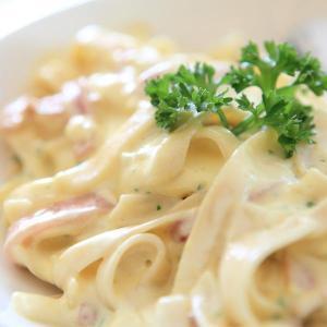 Macarrão ao Molho Branco em 15 Minutos | Receita Rápida