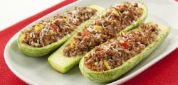 Abobrinha Recheada com Carne Moída | Prato Leve e Nutritivo