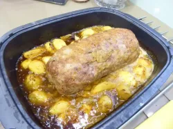 Rolo de Carne Recheado com Batatas | Prato Completo