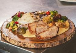 Picanha Suína com Legumes Assados | Prato Único