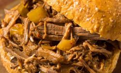 Carne Maluca Desfiada | Sanduíche Tradicional Brasileiro