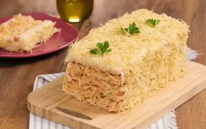 Receita de Torta Fria de Frango | Receita Fácil para Festas