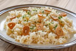 Arroz de Alho Dourado | Acompanhamento Aromático