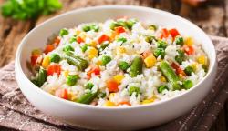 Arroz com Legumes Coloridos | Prato Único Nutritivo