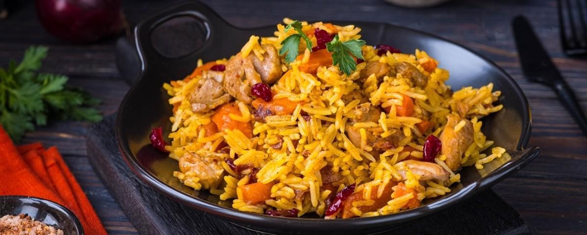 Arroz com Frango Desfiado | Prato Único Completo